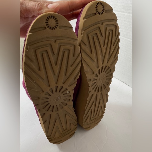 UGG Ankle Boots in Magenta and Gray - Picture 7 of 7